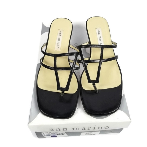 Ann Marino Shoes - Ann Marino short cut black